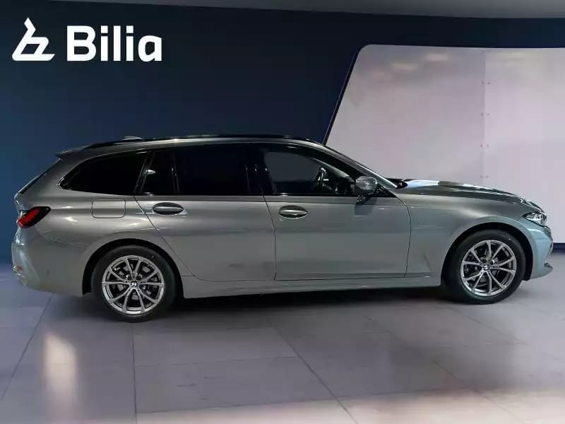 BMW 318 318I TOURING // 2024 - Photo 1