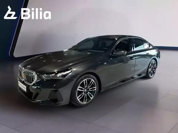 BMW 520 520d Berline M-sport - Photo 1