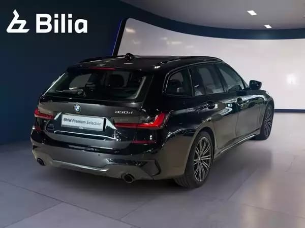 BMW 330 330d pack M xDrive - Photo 2