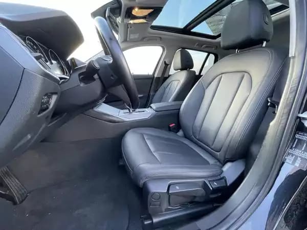 BMW 318 d - Photo 3