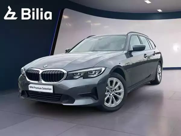BMW 330 330e Touring - Photo 1