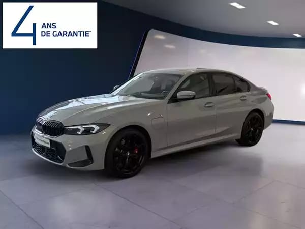 BMW 330 330e xDrive M-sport - Photo 1