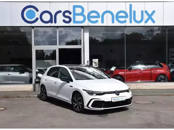 Volkswagen Golf 1.5 eTSI R-Line DSG TO ATT RMQ TRAVEL PARK CAM KEYLESS - Photo 1