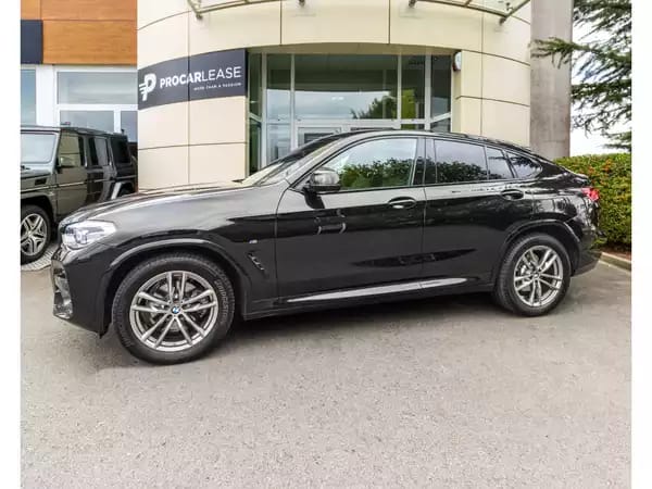 BMW X4 xDrive 20d/ 4WD /M PAKET/NAVI /LED/19/360°/KEYLESS - Photo 1