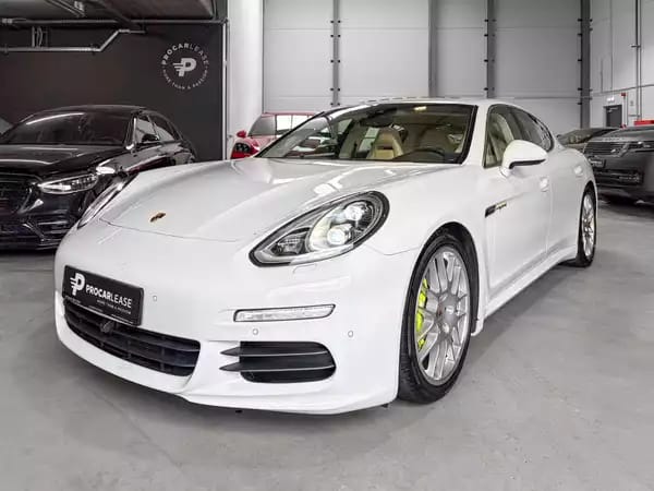 Porsche Panamera Panamera E-Hybrid S /20/Bi-Xenon/PANO/360°/Leder - Photo 1