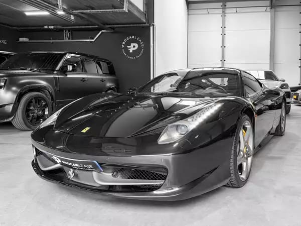 Ferrari 458 Ferrari 458 Italia 4.5 V8 570ch/Leder/20/Xénon/ - Photo 1