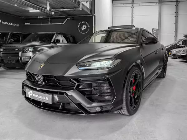 Lamborghini Urus 4.0 V8 Auto./PANO/22/360°/HUD/CARBON/VOLL - Photo 1