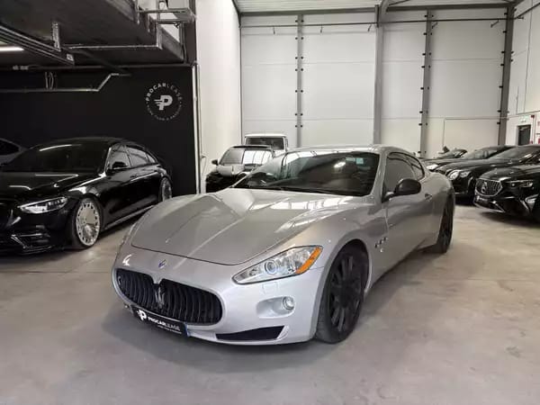 Maserati GranTurismo MASERATI GRANTURISMO 4.2 V8 405 CV/GPS/CUIR/Xénon/ - Photo 1
