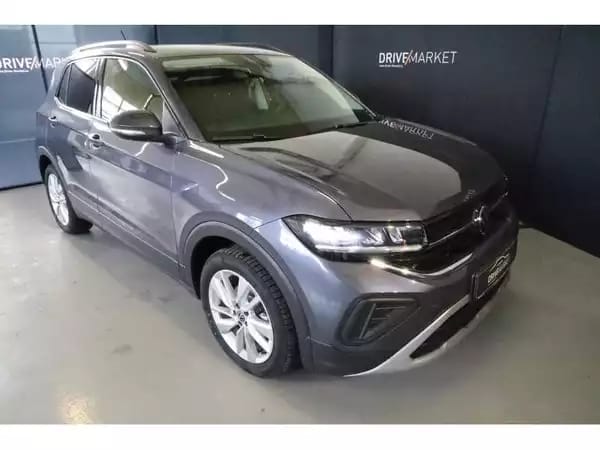 Volkswagen T-Cross Life - Photo 1