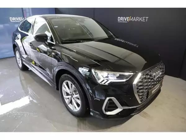 Audi Q3 Sportback S line - Photo 1