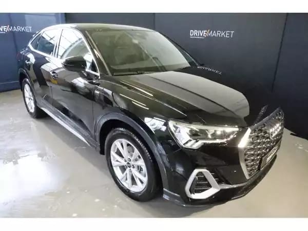 Audi Q3 Sportback S line - Photo 1