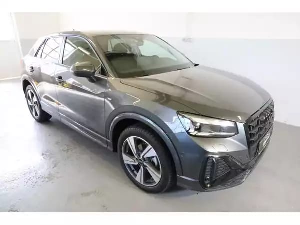 Audi Q2 S-Line - Photo 1