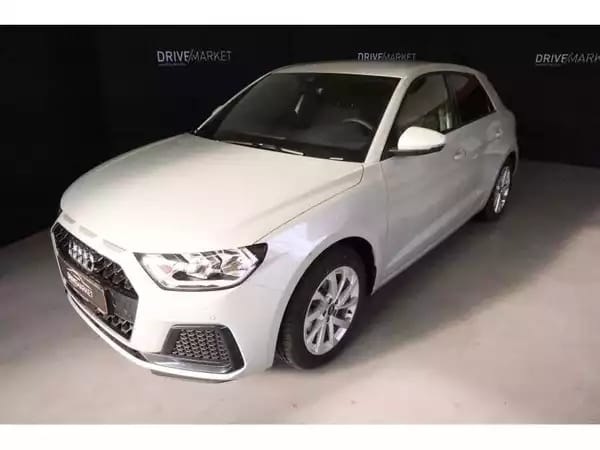 Audi A1 Advanced - Photo 1
