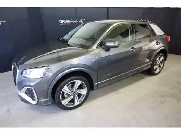 Audi Q2 S line - Photo 1
