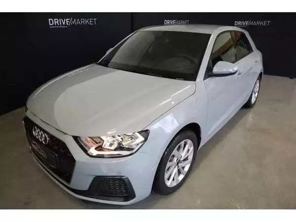 Audi A1 Advanced - Photo 1