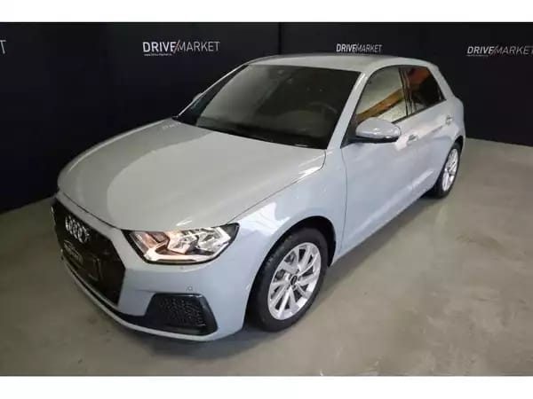 Audi A1 Advanced - Photo 1