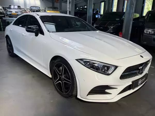 Mercedes-Benz CLS 300 Coupé AMG-Line - Photo 1
