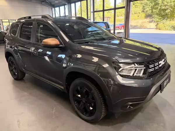 Dacia Duster 1.3 TCe Extreme 150HP - Photo 1