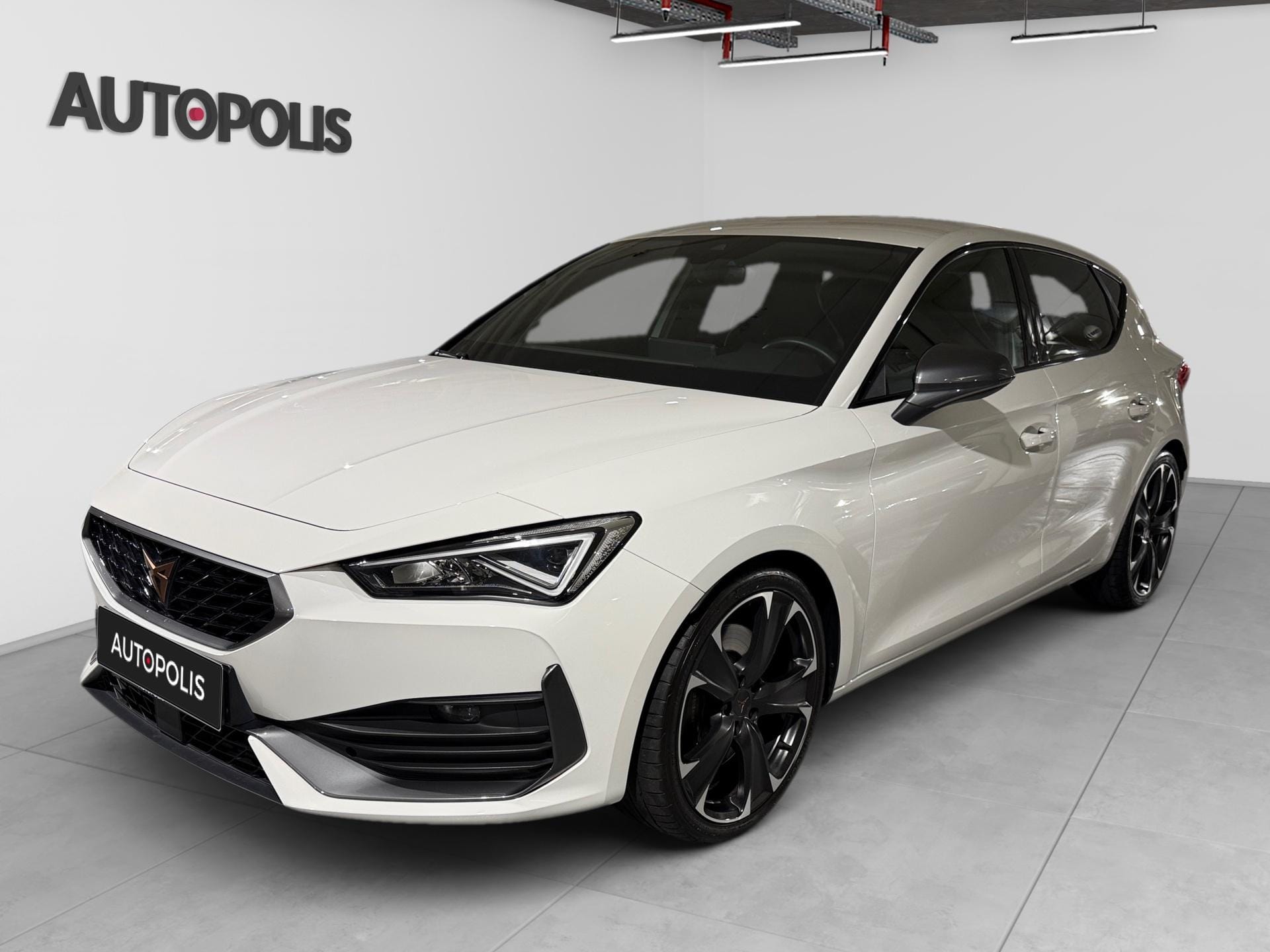 Cupra Leon 2.0 TSI EVO 221kW VZ DSG - Photo 1