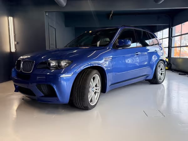 BMW X5 - Photo 1