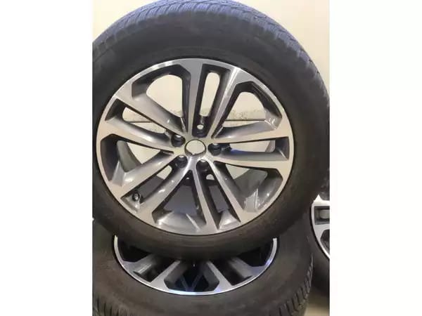 Jantes alu + Pneus hiver 19 255/55 R19 111V - Photo 2