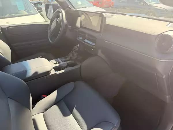 Toyota Land Cruiser LC 5d 2.8 Diesel AT VX-L LHD - Photo 2