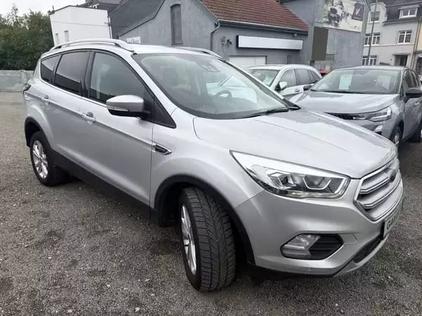 Ford Kuga 1.5 TDCI M6 CONNECT 120CV - Photo 2