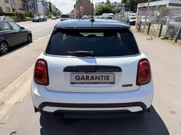 MINI Cooper 1.5 Steptronic 136 - Photo 3