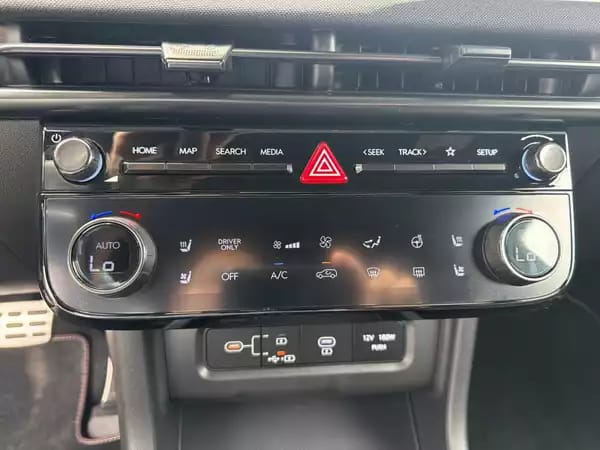 Hyundai TUCSON 1.6 T-GDI HEV 6AT Shine Shadow N-LINE 239CV - Photo 2