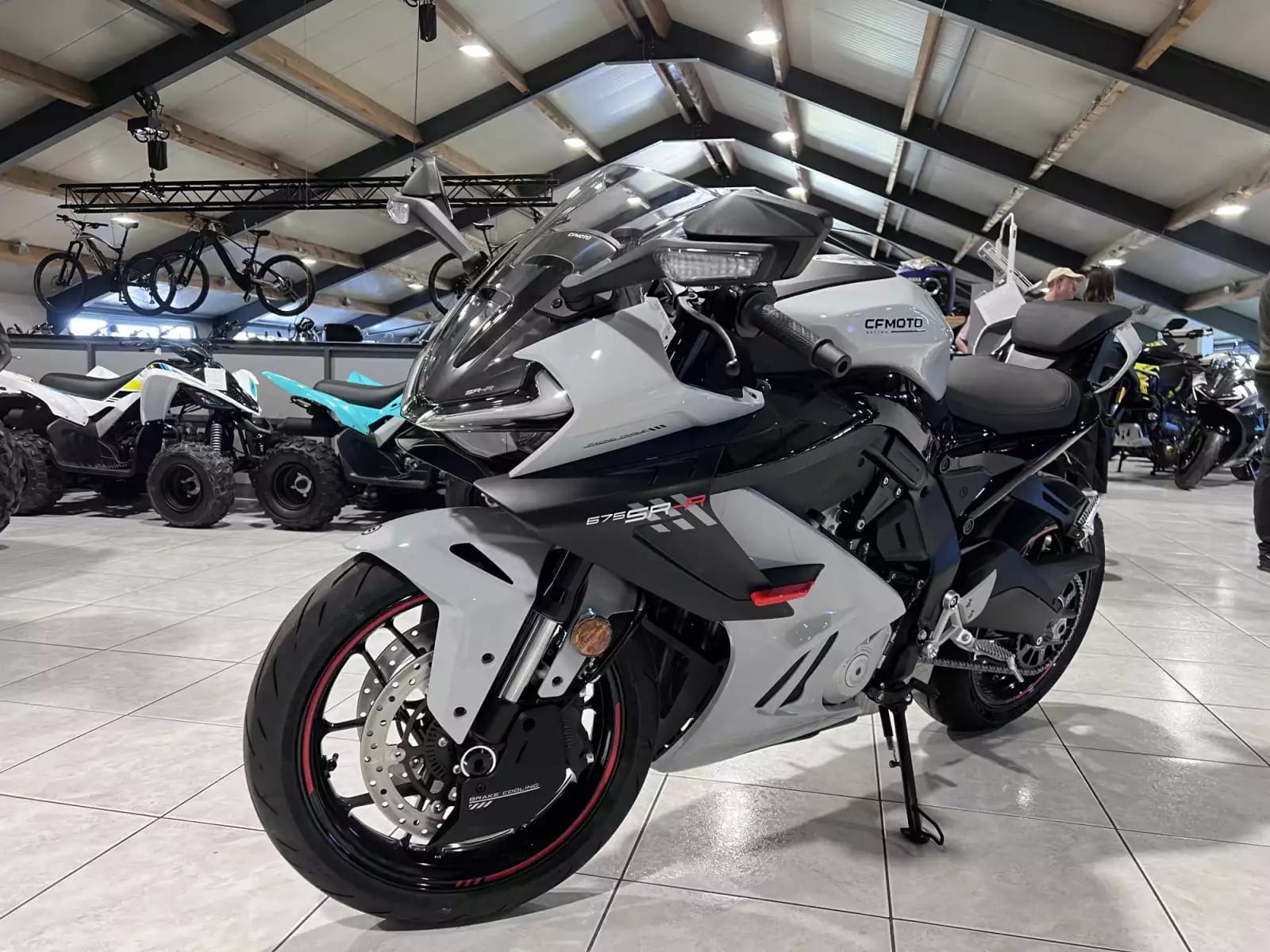 CF Moto 675 SR-R - Photo 1