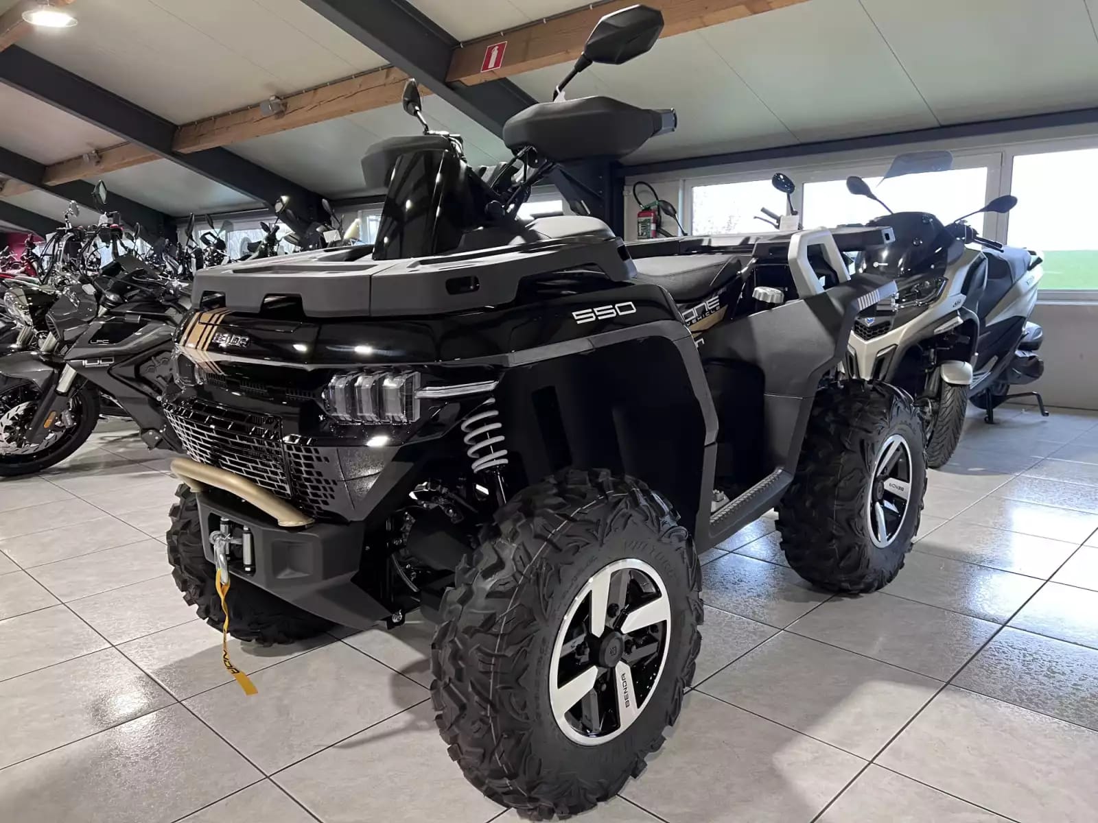 Benda Redstone 550 - Photo 1