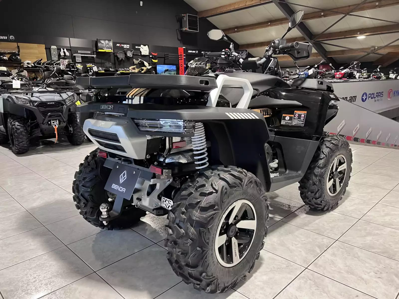 Benda Redstone 550 - Photo 1