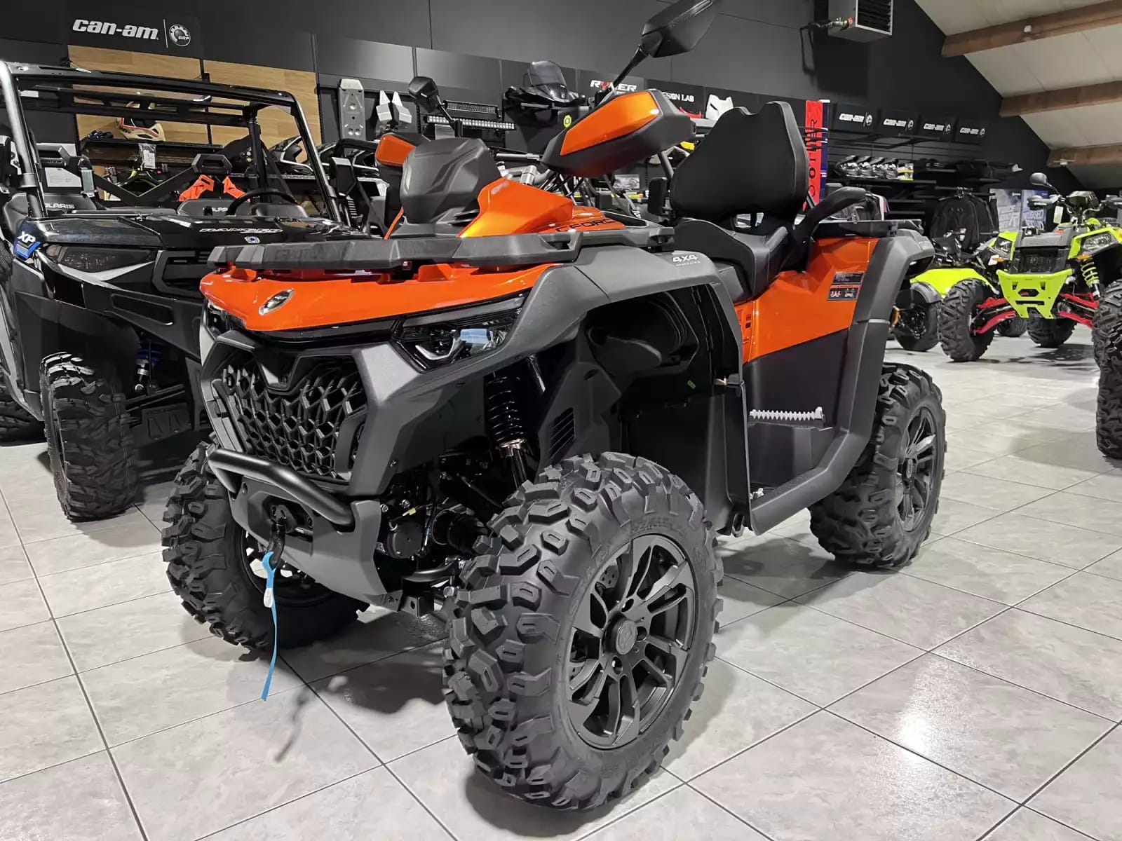 CF Moto CForce 850 T3 no ABS 60 km/h - Photo 1