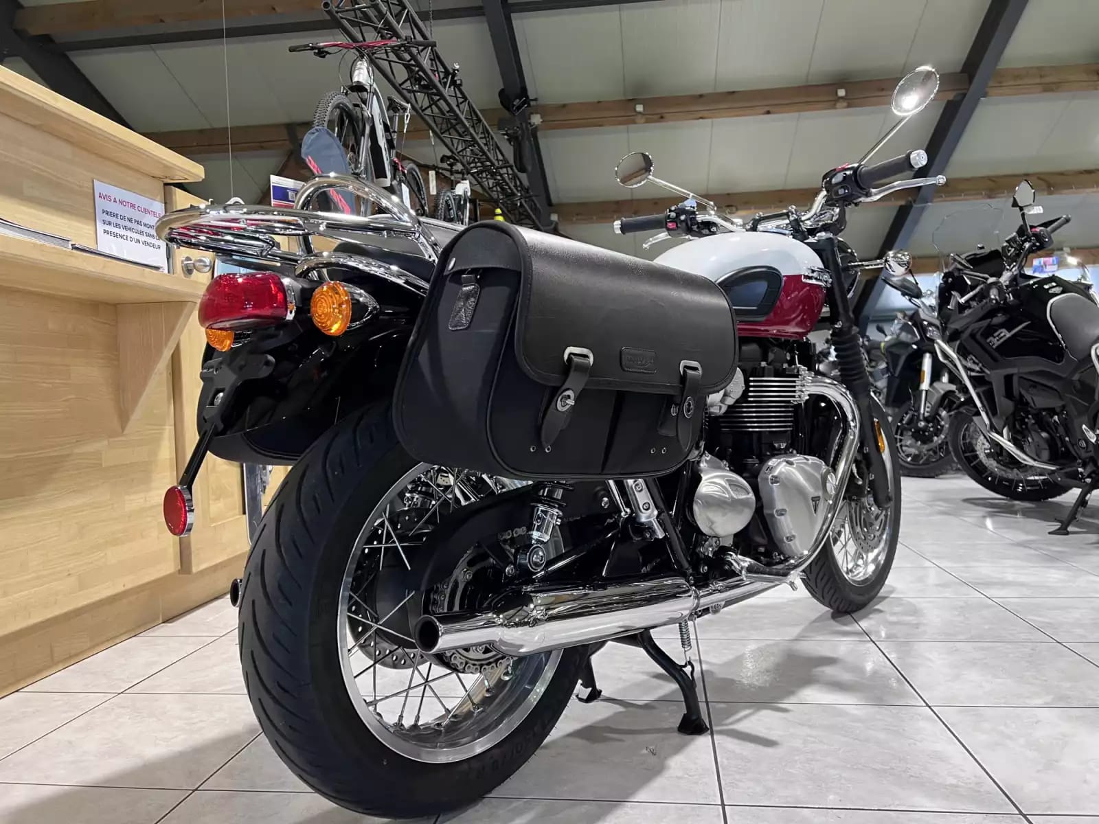 Triumph Bonneville T120 1200 cc - Photo 1