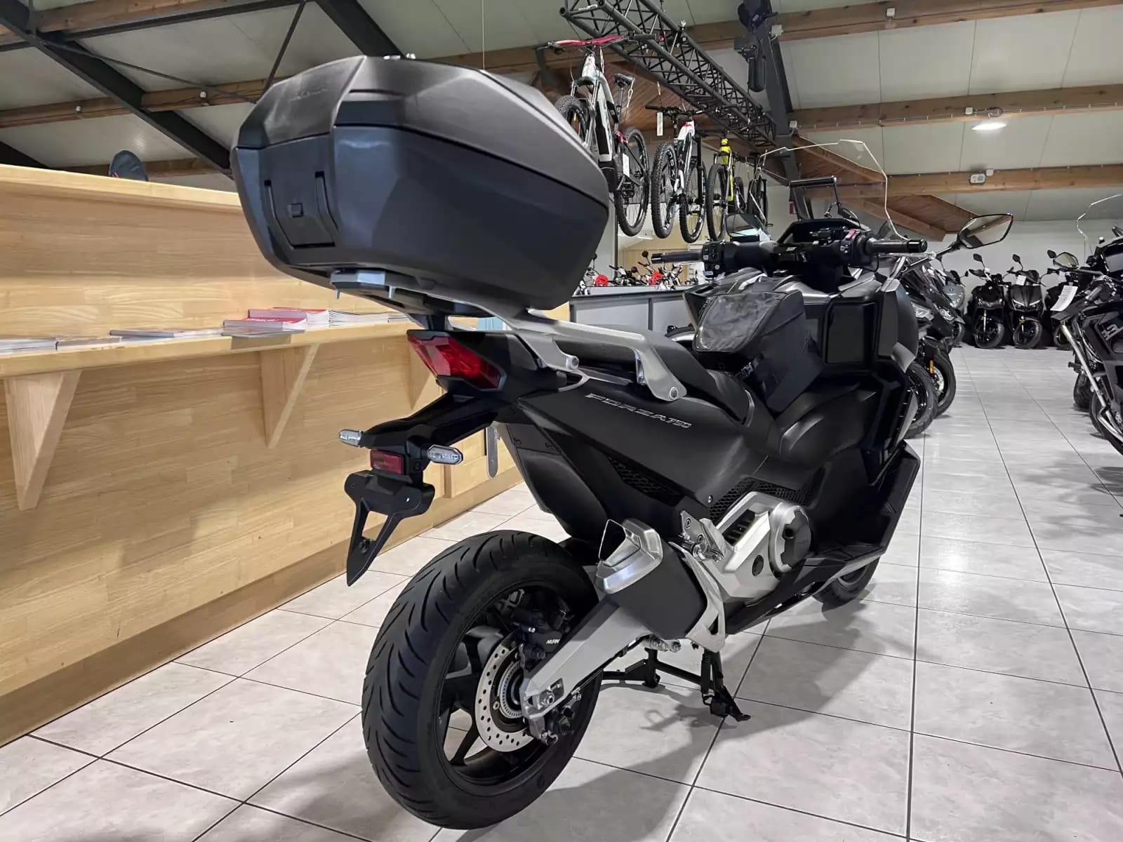 Honda Forza 750 750 - Photo 1