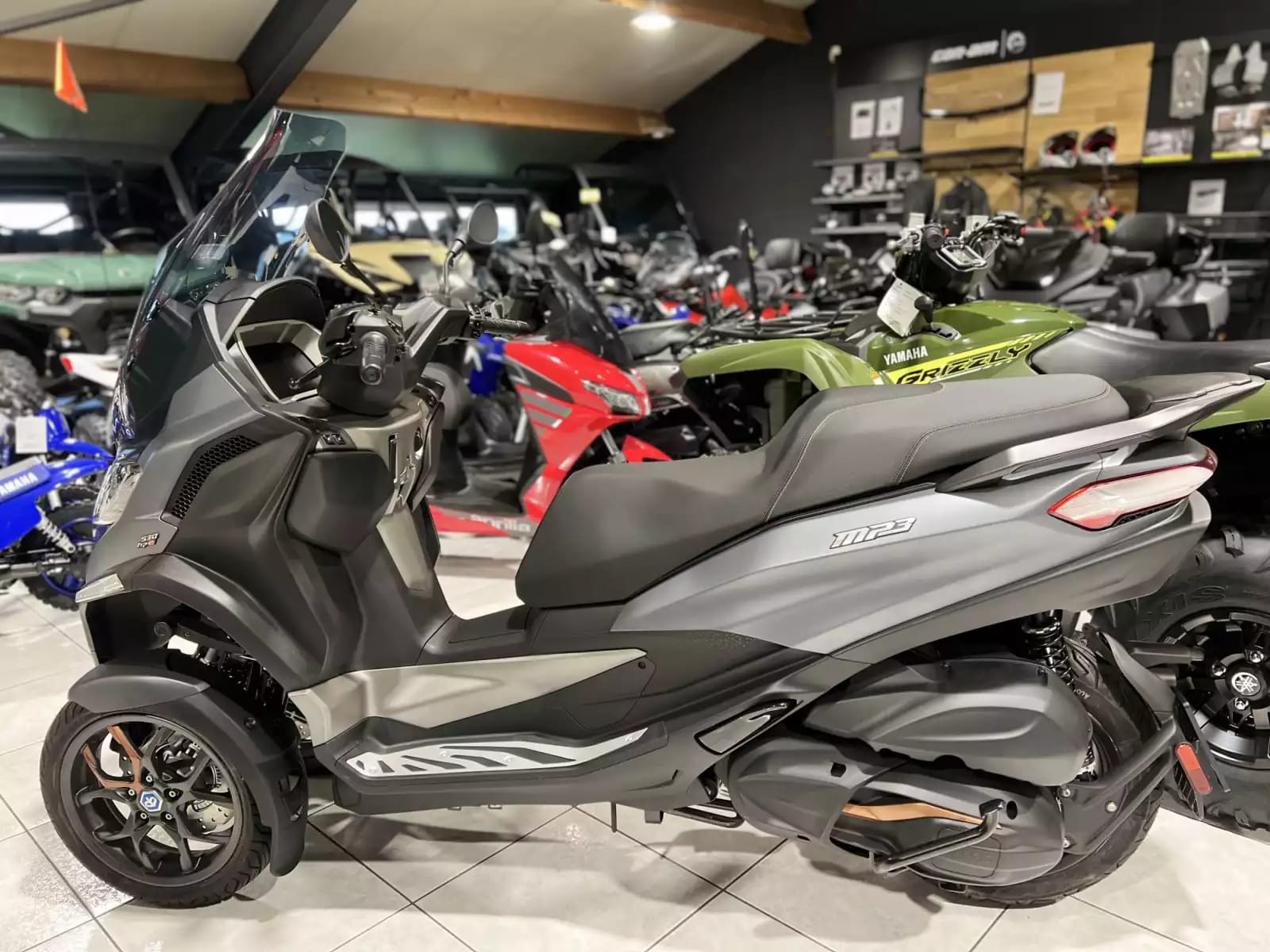 Piaggio MP3 530 - Photo 1