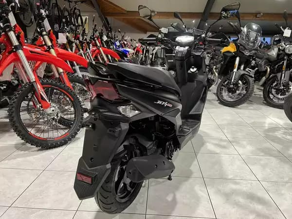 SYM Jet 4 RX 50 Classe B 45 Km/h - Photo 2