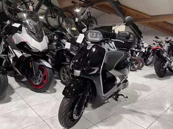 SYM Fugue 125 - Photo 2