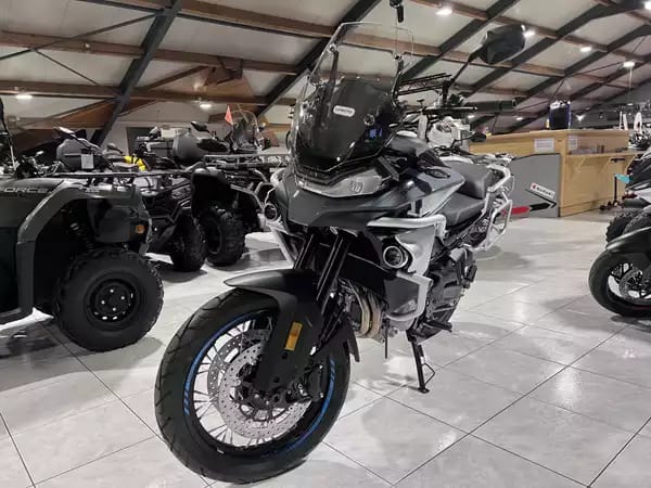 CF Moto 800 MT SPORT - Photo 2