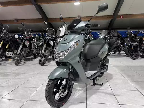 Peugeot Kisbee CL A 25 km/h - Photo 2