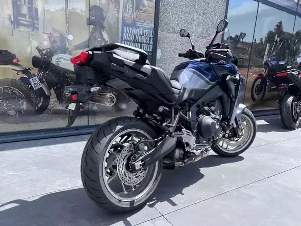Yamaha Tracer 9 GT + Y-AMT - Photo 2