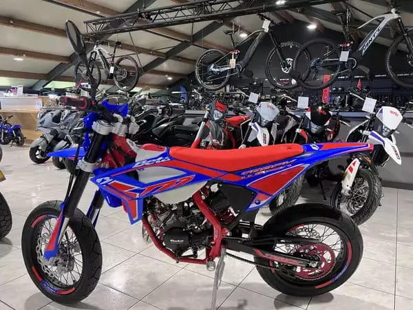 Beta RR Motard 50 TRACK - Photo 3