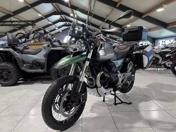 Moto Guzzi V 85 TT CENTENARIO - Photo 2