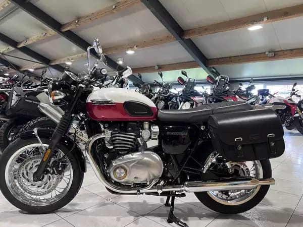 Triumph Bonneville T120 1200 cc - Photo 3