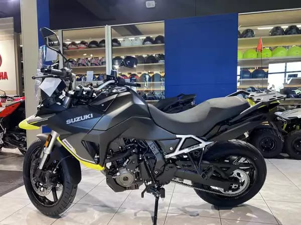 Suzuki V-Strom 800 - Photo 3