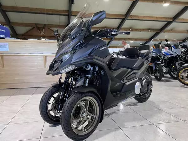 Kymco CV3 575 - Photo 2