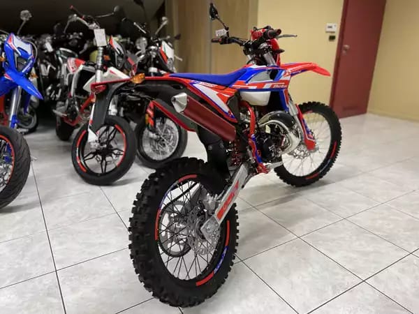Beta RR 50 Enduro RACING 2T - Photo 3