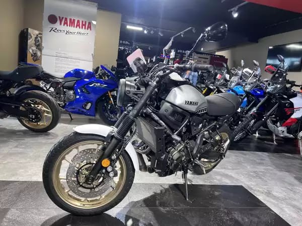 Yamaha XSR 700 LEGACY - Photo 2