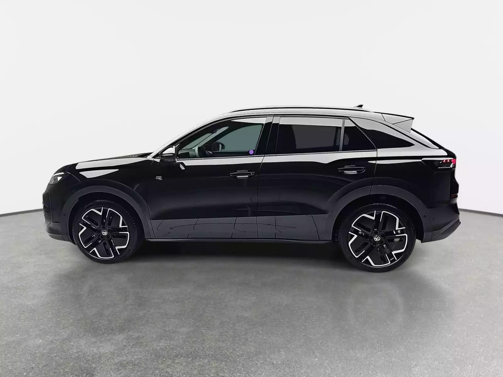 Volkswagen T-Roc 1.5 eTSi 150 DSG R-Line - Photo 1