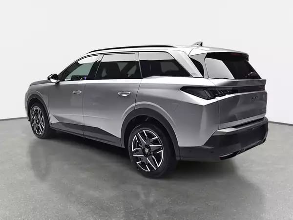 Peugeot 5008 1.2 PureTech 146 e-DSC6 ALLURE - Photo 3